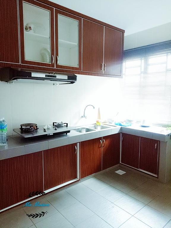 Sri Manjung Ma Maison Homestay Lumut Ngoại thất bức ảnh