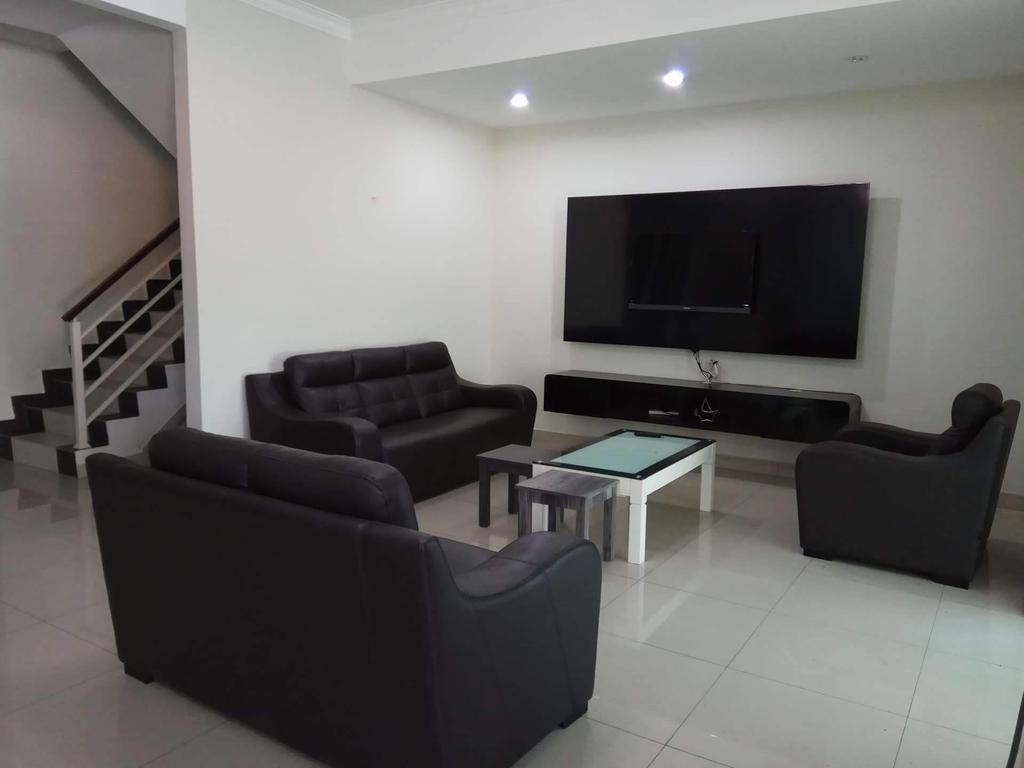 Sri Manjung Ma Maison Homestay Lumut Ngoại thất bức ảnh